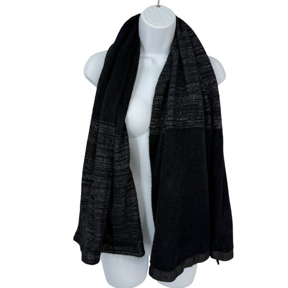 Stella & Dot Kaci Versatile 2-in-1 Scarf Wrap Knit Soft Black Metallic - Picture 5 of 10